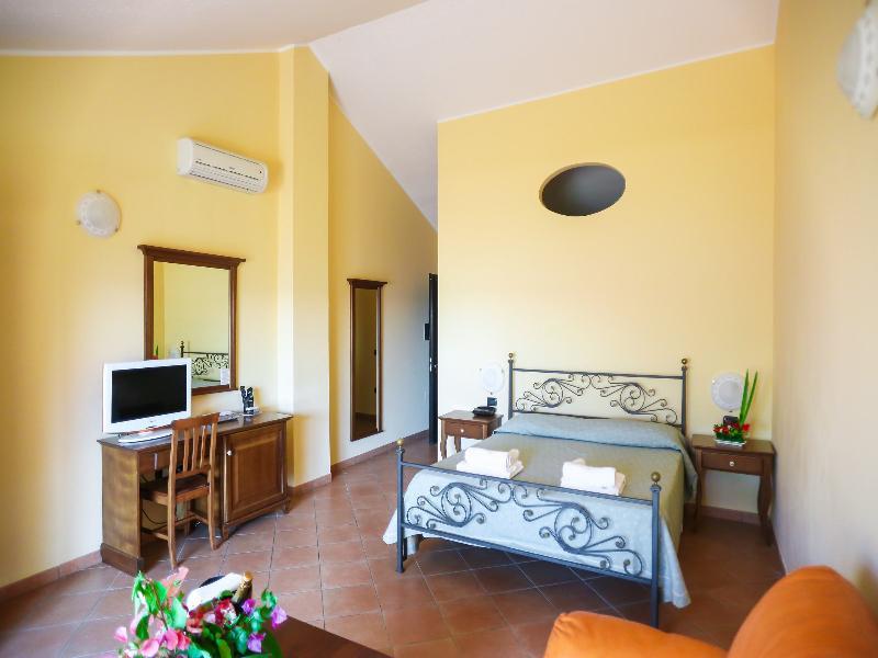 בריאטיקו Villaggio Hotel Lido San Giuseppe מראה חיצוני תמונה